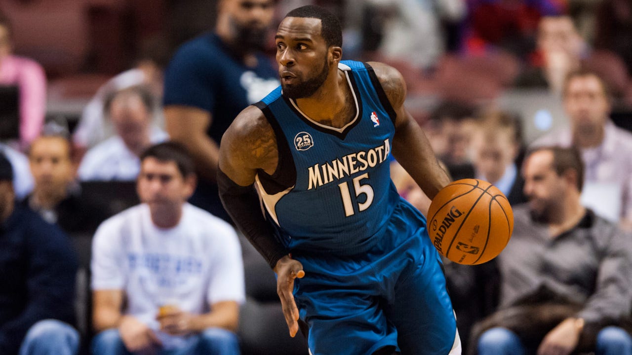 Shabazz finally freed, rewards Wolves with key minutes
